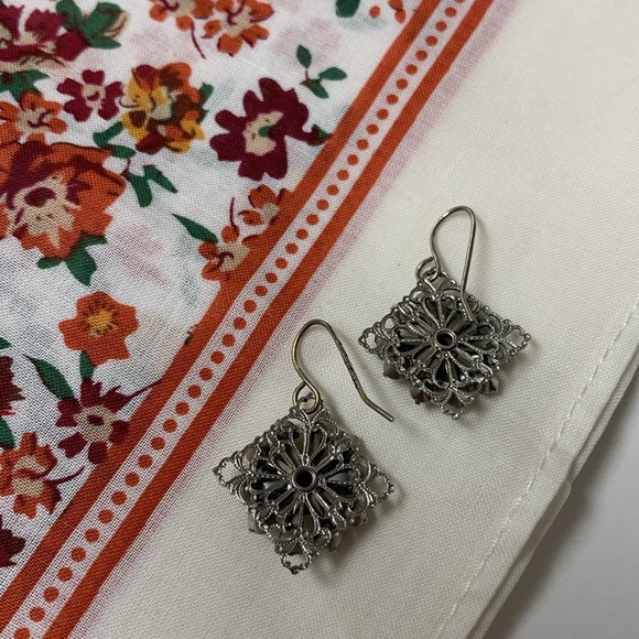 Liz Palacios Black and White Drop Earrings - Picture 3 of 3